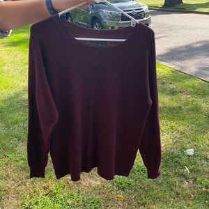 Maroon sweater light